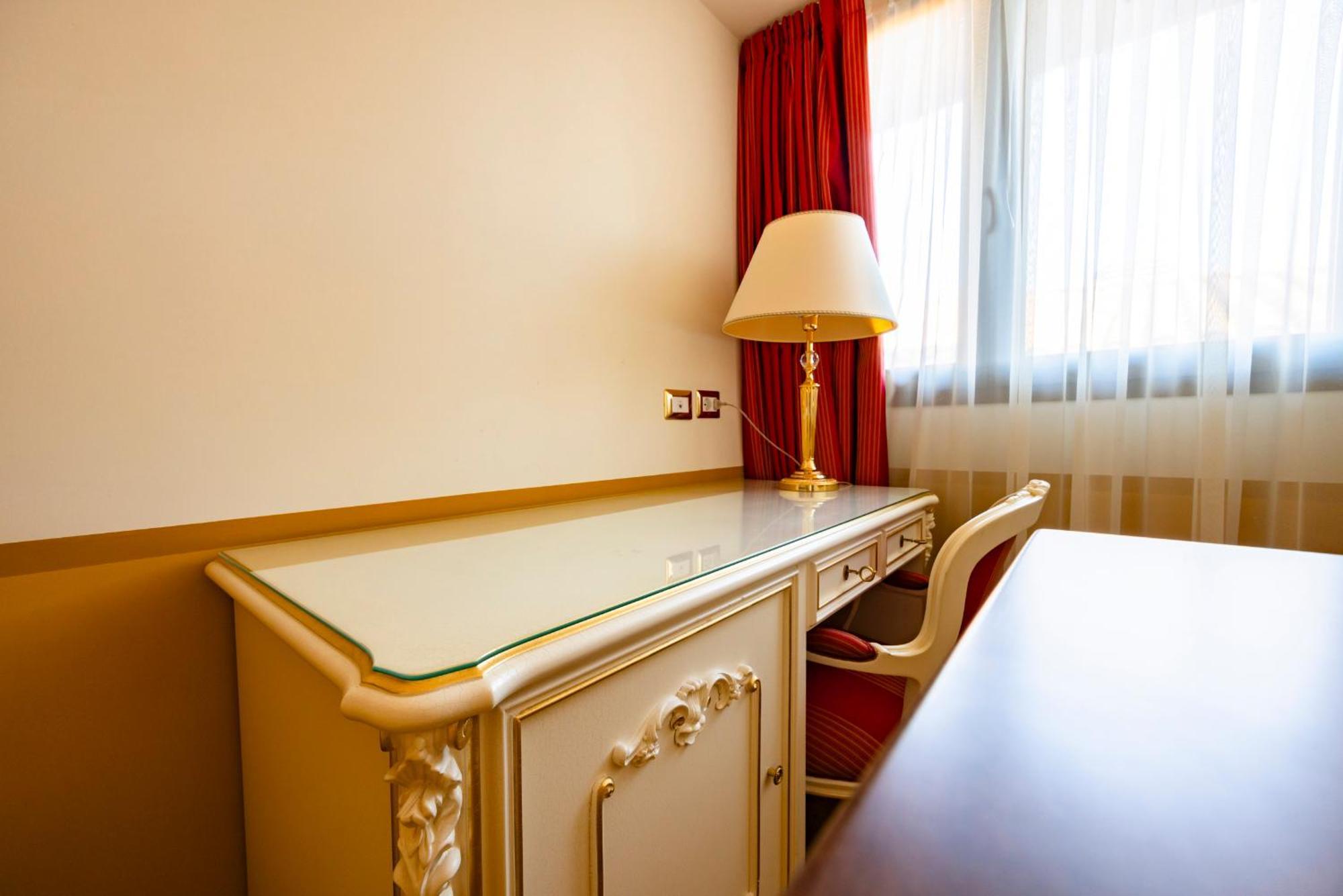 Il Gentiluomo Hotel & Spa Арецо Екстериор снимка